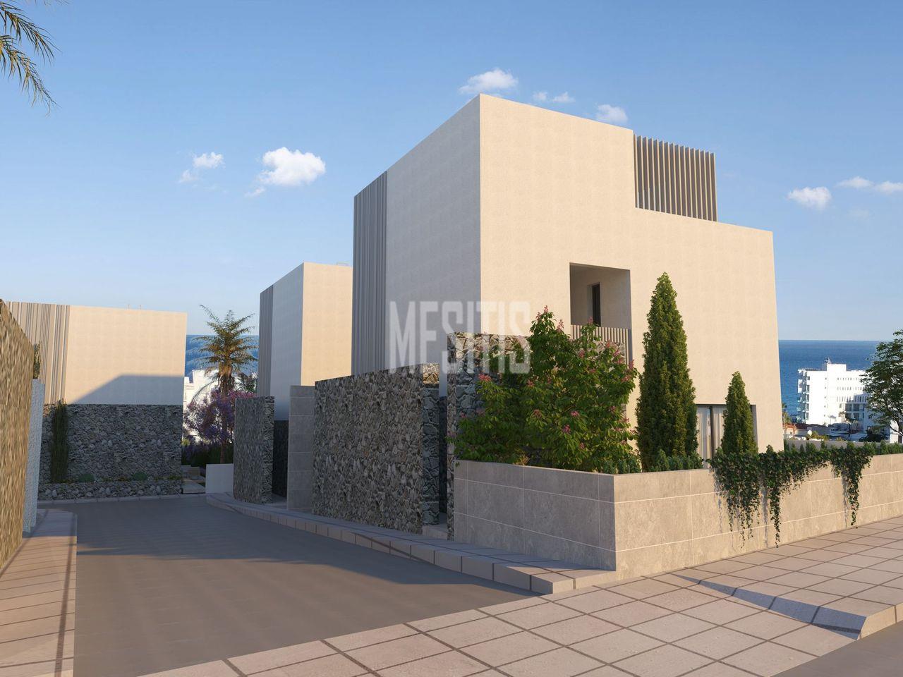 Seaview Luxury 4 Bedroom Villa For Sale In Protaras_49690