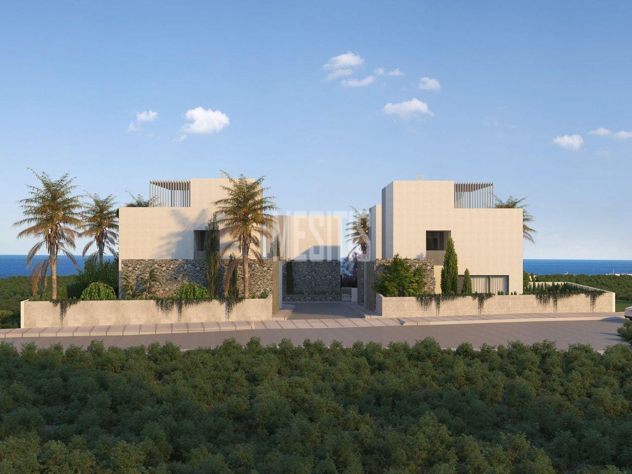 Seaview Luxury 4 Bedroom Villa For Sale In Protaras_49690