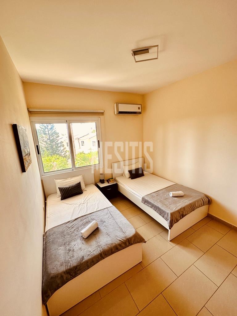 Seaview 2 Bedroom Apartment For Sale In Kato Paphos - With Communal Swimming Pool_21213