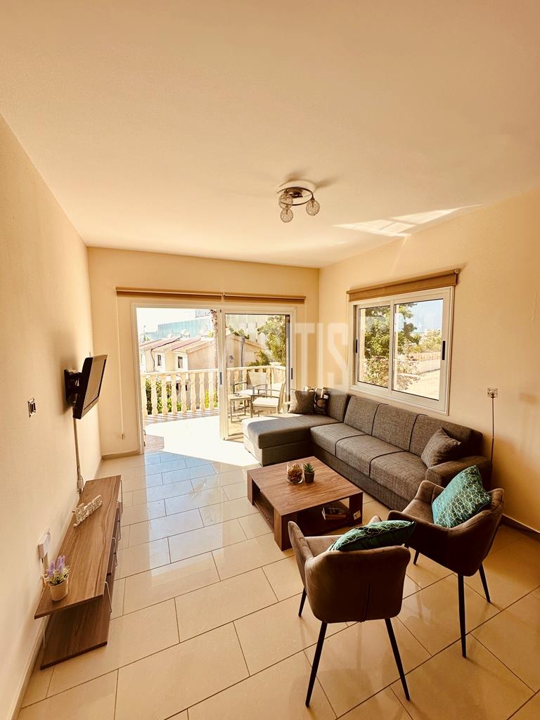 Seaview 2 Bedroom Apartment For Sale In Kato Paphos - With Communal Swimming Pool_21213