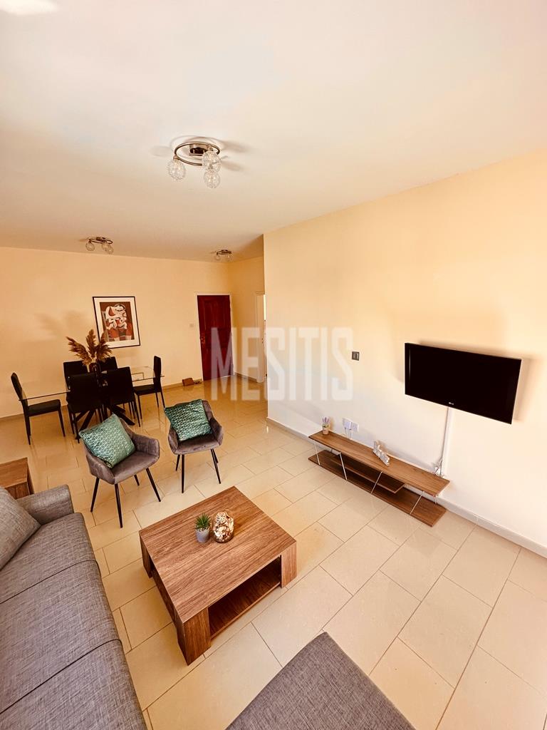 Seaview 2 Bedroom Apartment For Sale In Kato Paphos - With Communal Swimming Pool_21213