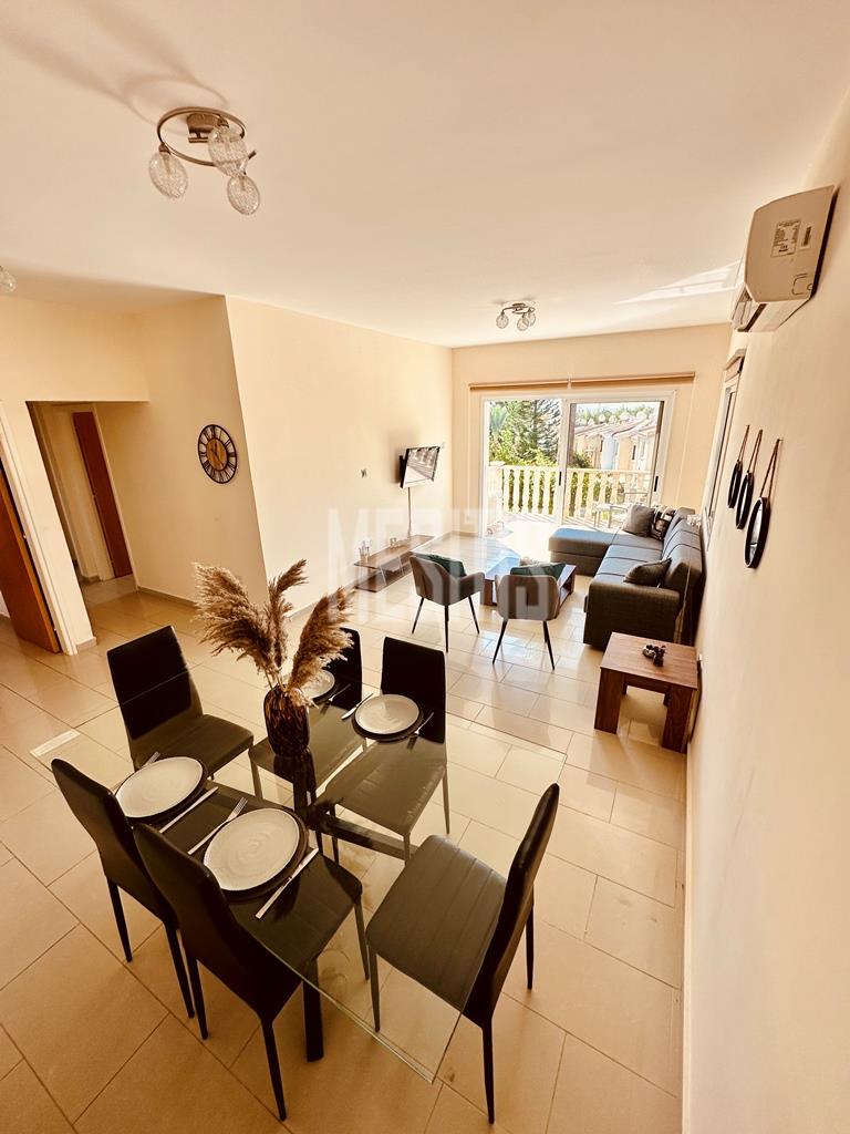 Seaview 2 Bedroom Apartment For Sale In Kato Paphos - With Communal Swimming Pool_21213