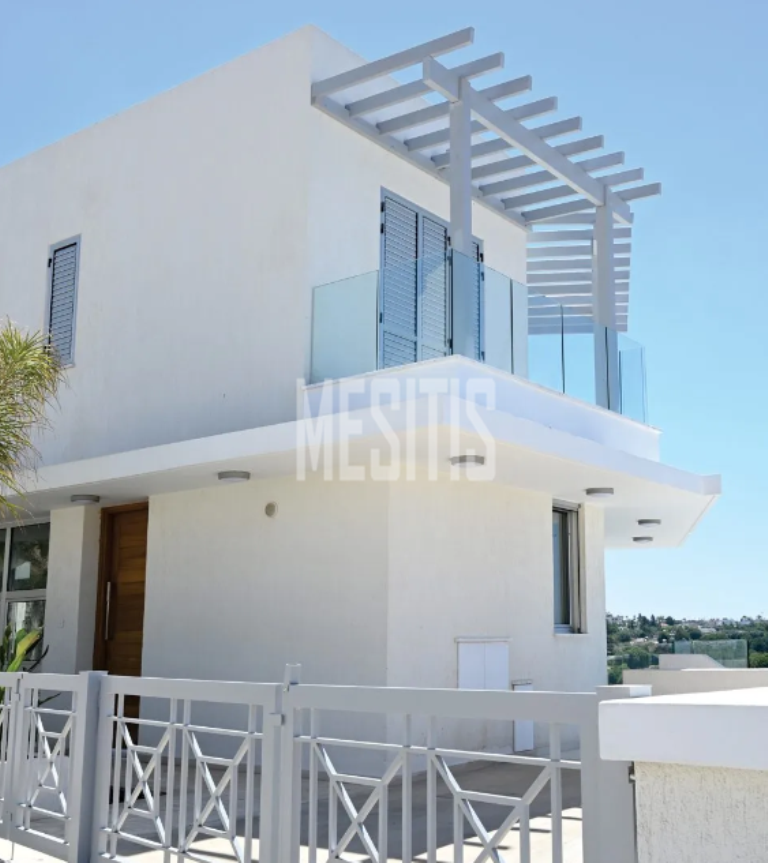 Seaview 4 Bedroom Luxury Villa For Sale In Chloraka, Pafos_28668