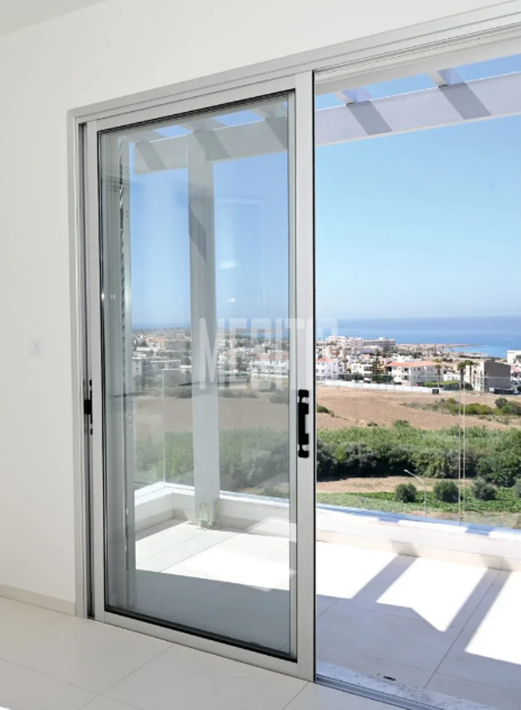 Seaview 4 Bedroom Luxury Villa For Sale In Chloraka, Pafos_28668