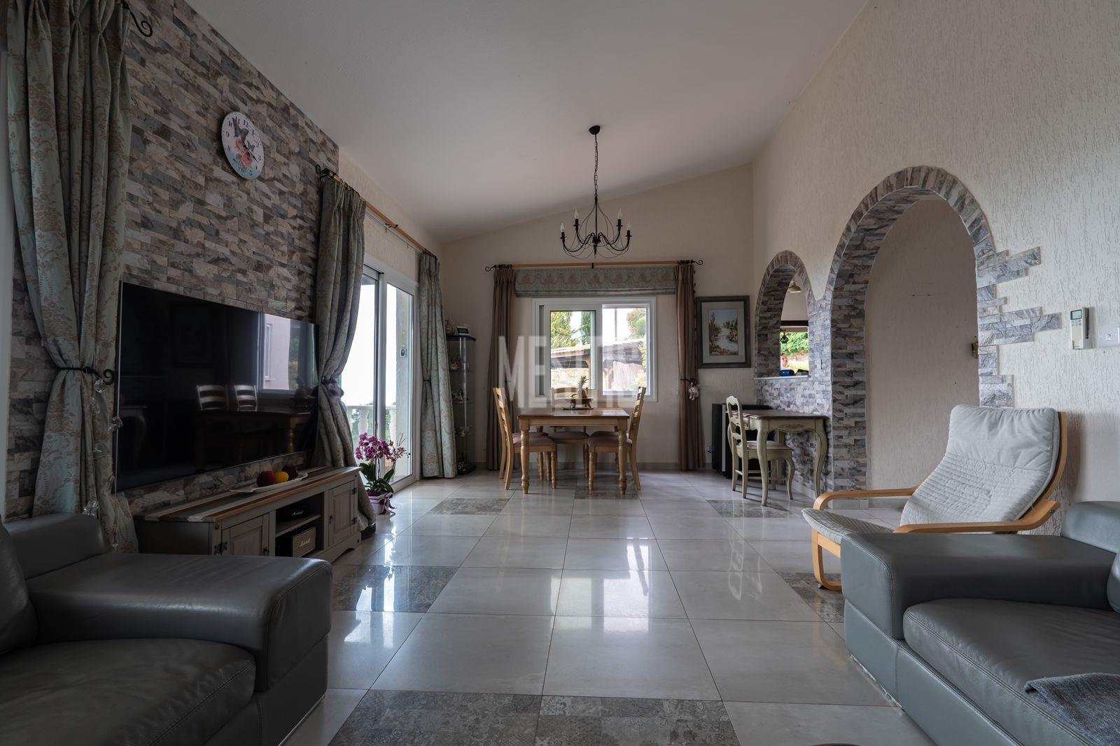 Luxury 4-Bedroom Villa Fоr Sаle In Tala, Paphos_25054