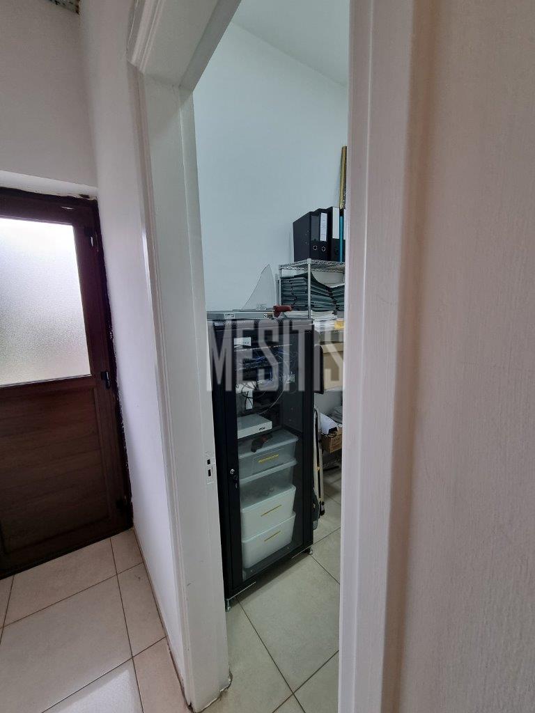 Refurbished High Spec and Fully Furnished Office Space for Rent in Central Nicosia_53430