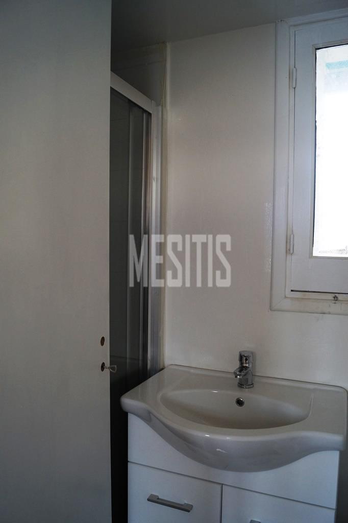 Renovated One Bedroom Apartment For Rent In Nicosia City Center._11842