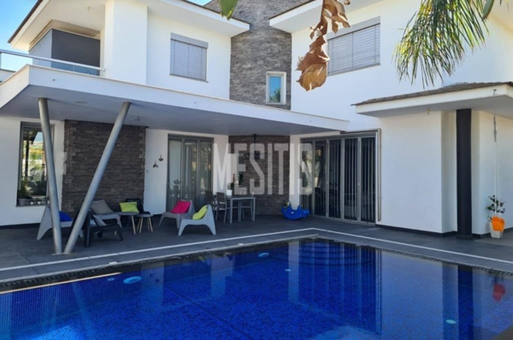 4+1 Bedroom Villa For Rent and For Sale In Kokkinotrimithia, Nicosia_16264