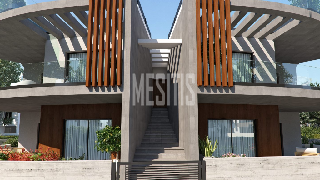 Semidetached Seaview 3 Bedroom Ground Floor Apartment With Yard For Sale In Geroskipou, Pafos - Next To A Green Area_30403