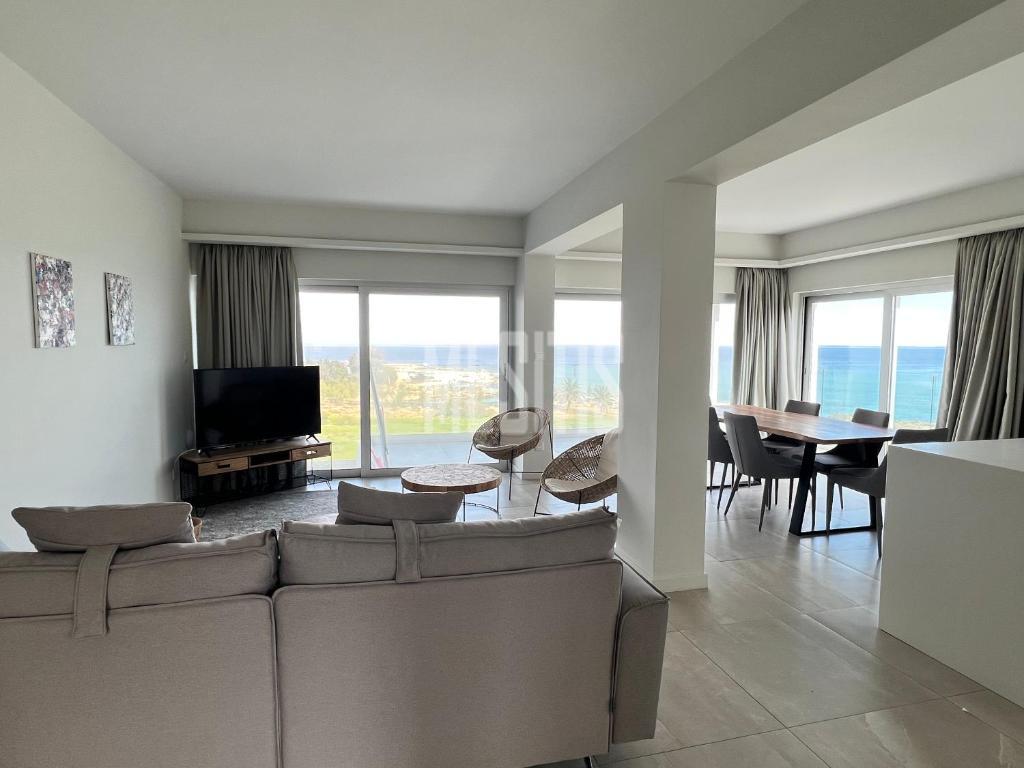 Luxury 3 Bedroom Penthouse With Roof Garden For Sale In Protaras, Famagusta_41886