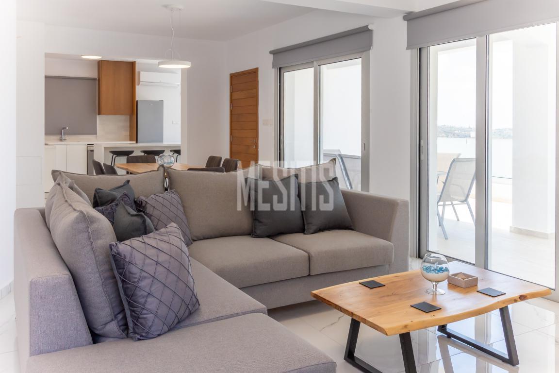 Seaview 3 Bedroom Villa For Sale in Pegeia, Pafos_30613