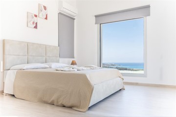 Seaview 3 Bedrooms Villas For Sale in Pegeia, Pafos