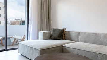 Seaview Modern 1 & 2 Bedroom Apartments For Sale In Pafos City Centre