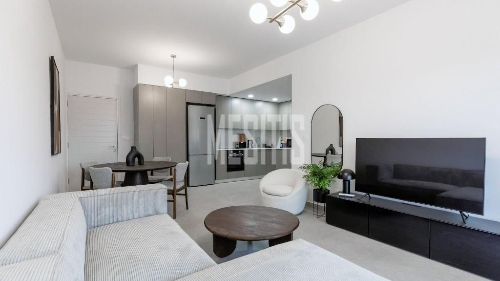 Seaview Modern 1 Bedroom Ground Floor Apartment For Sale In Pafos City Centre_44516