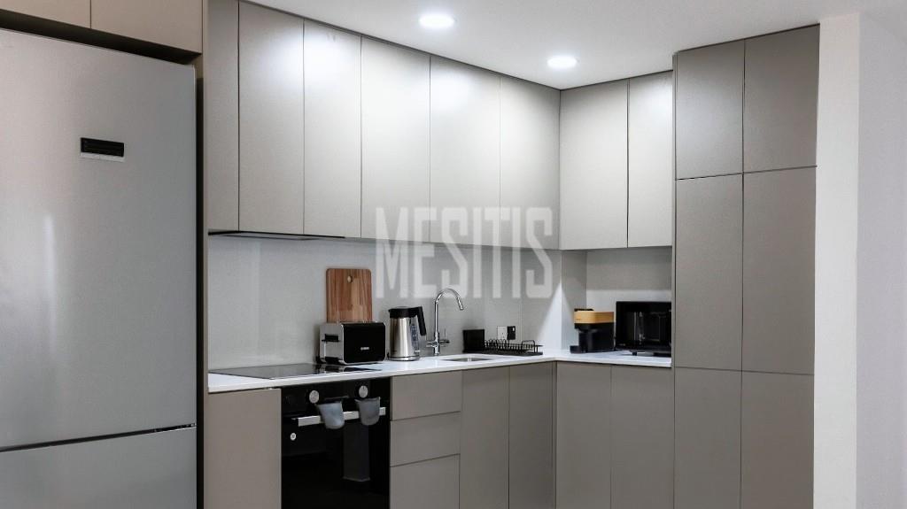 Seaview Modern 1 Bedroom Ground Floor Apartment For Sale In Pafos City Centre_44516