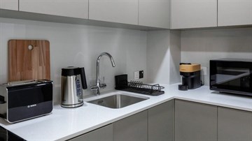 Seaview Modern 1 & 2 Bedroom Apartments For Sale In Pafos City Centre