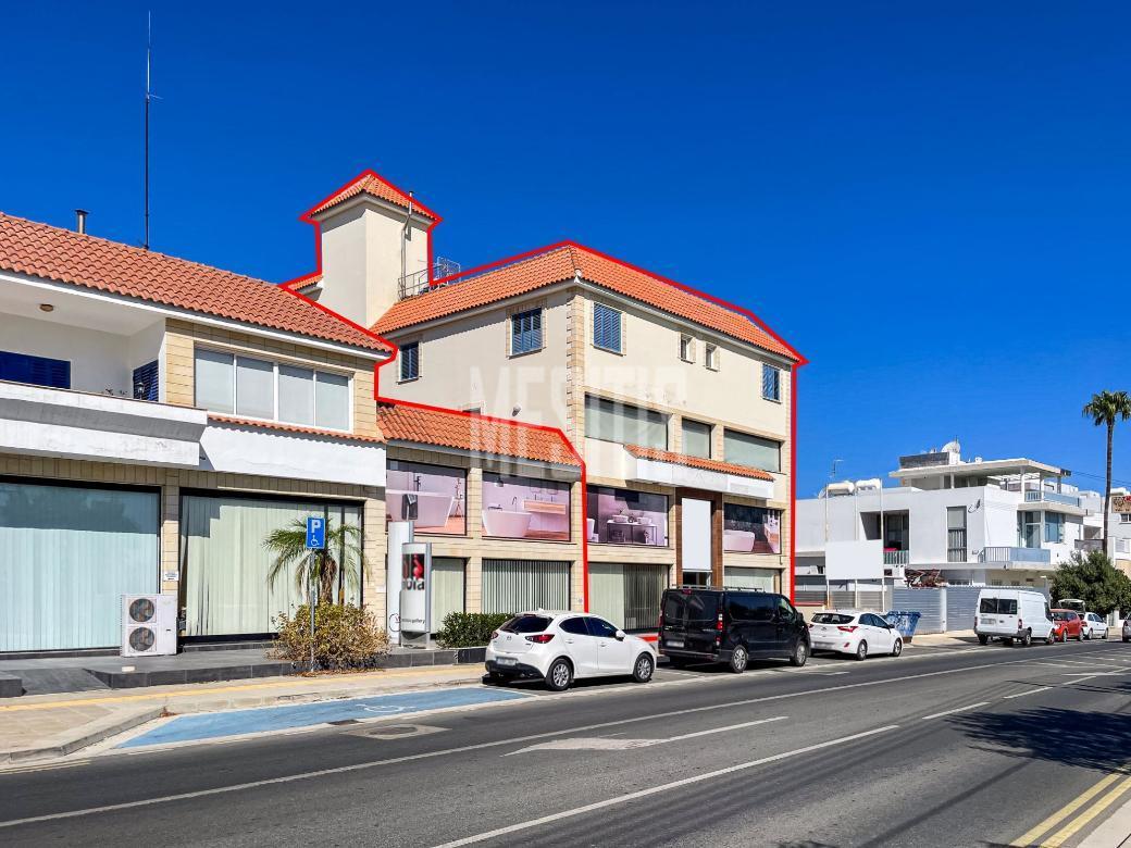 Mixed-use building in Egkomi, Nicosia | Mesitis Real Estate Agents
