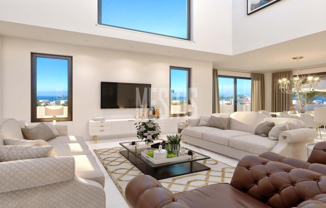 Designer 4 Bedroom Villa by the Sea With Pool, BBQ Area & Lush Outdoor Space For Sale In Chloraka, Paphos_43384