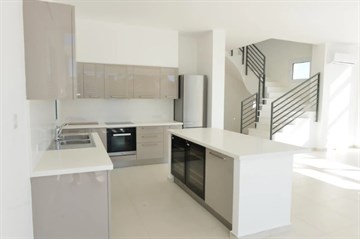 Seaview 3 & 4 Bedroom Luxury Villas For Sale In Pegeia - Coral Bay Area, In Pafos