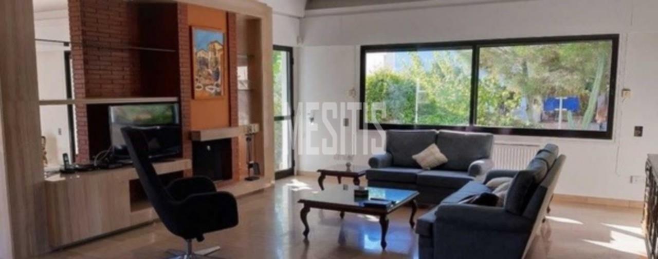 4 Bedroom House For Rent In Engomi, Nicosia_11472