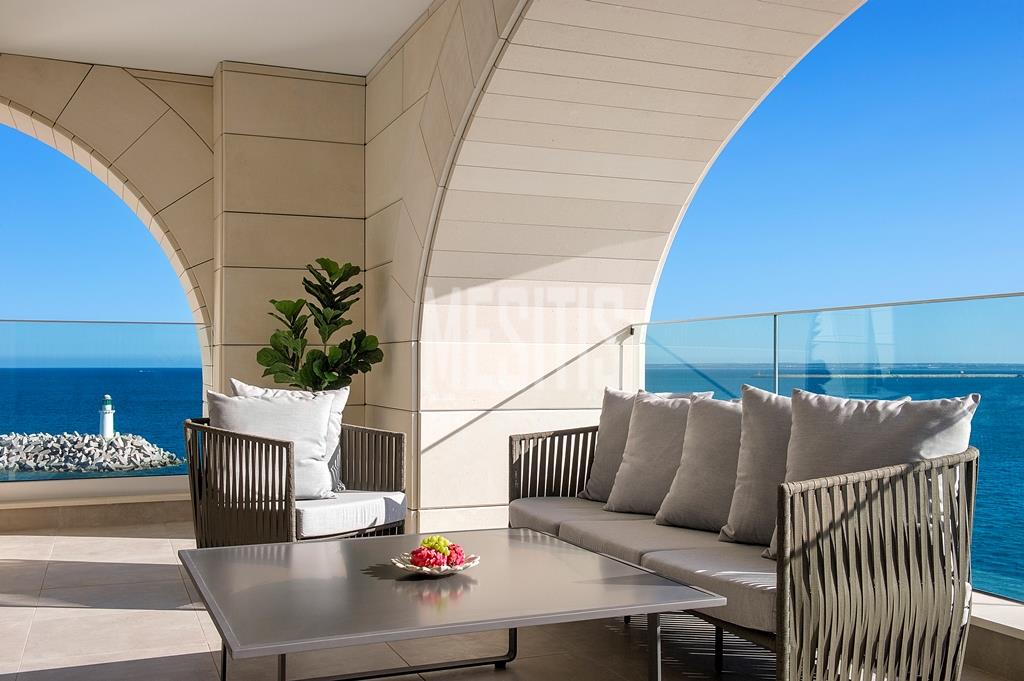 3 Bedroom Luxury Apartment For Sale In Limassol Marina Area_15353