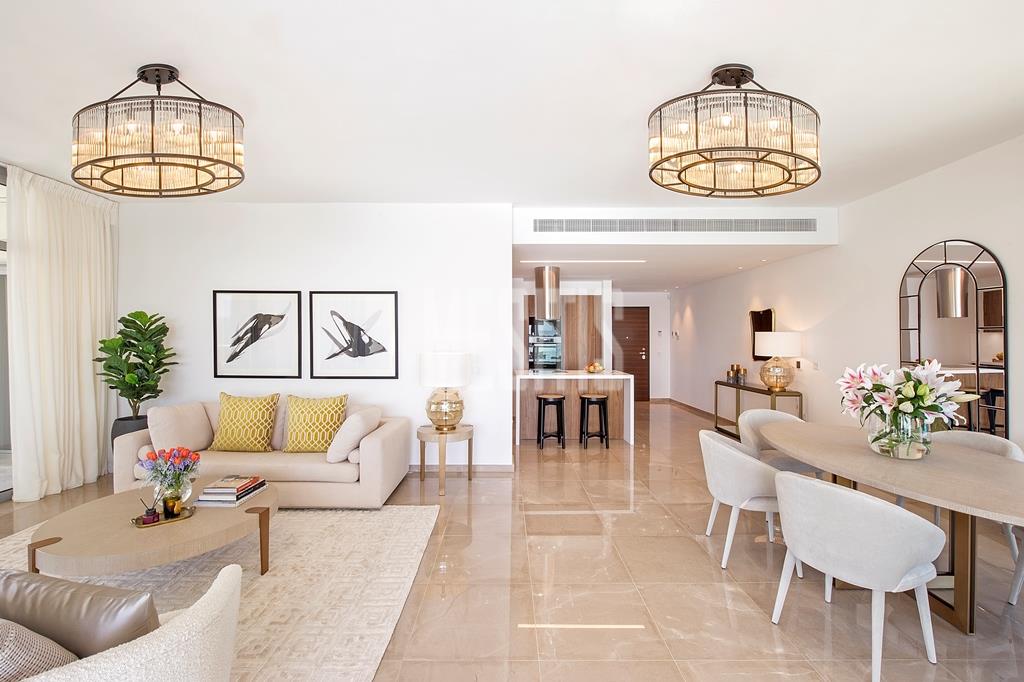 3 Bedroom Luxury Apartment For Sale In Limassol Marina Area_15353