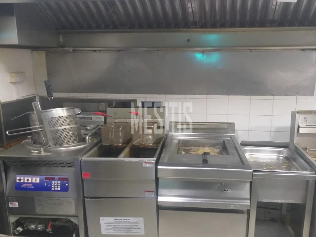 Profitable Business For Sale In A Central Avenue Of Nicosia_24696