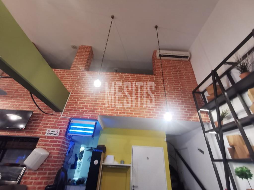 Profitable Business For Sale In A Central Avenue Of Nicosia_24696