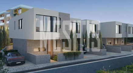 Spacious 3 Bedroom Townhouse In The Heart Of Paphos._45662