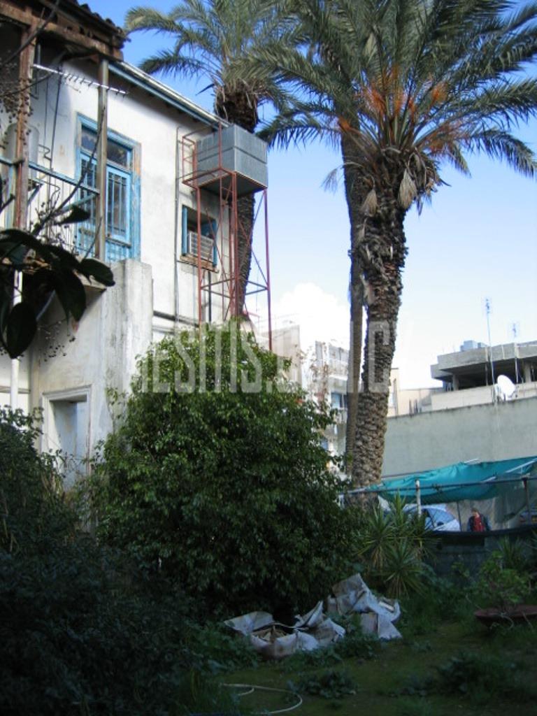 Listed And Traditional House For Sale In Old Town Of Nicosia In A Plot Of 320 Sq.M._2599