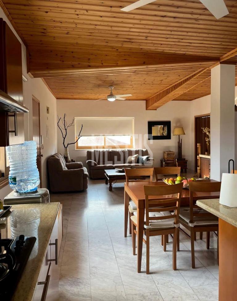 Renovated 2 Bedroom Whole Floor Apartment Plus An Extra Room For An Office Or Playroom For Rent In Geri, Nicosia_45075