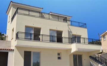 Seaview 4 Bedrooms Villas For Sale in Pegeia, Pafos