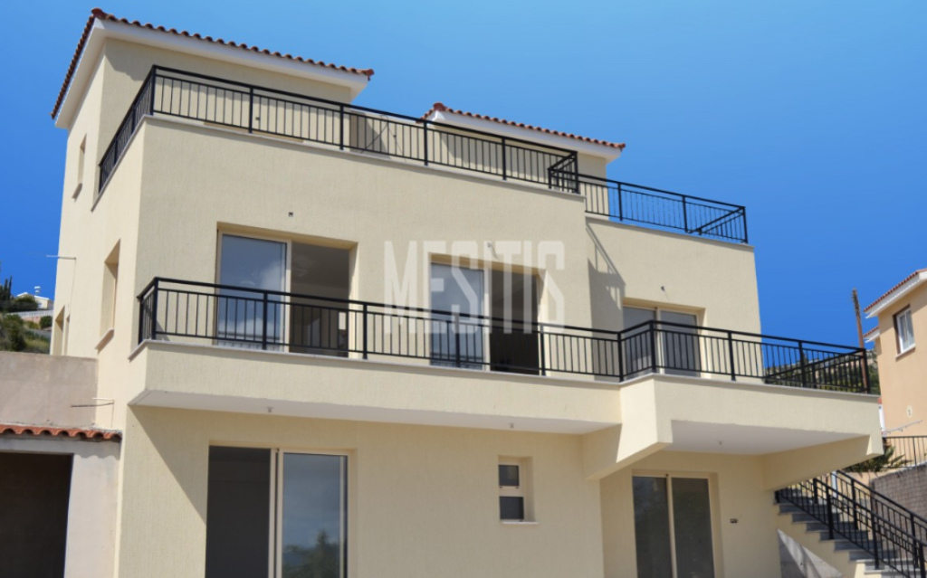 Seaview 4 Bedroom Villa For Sale in Pegeia, Pafos_24218
