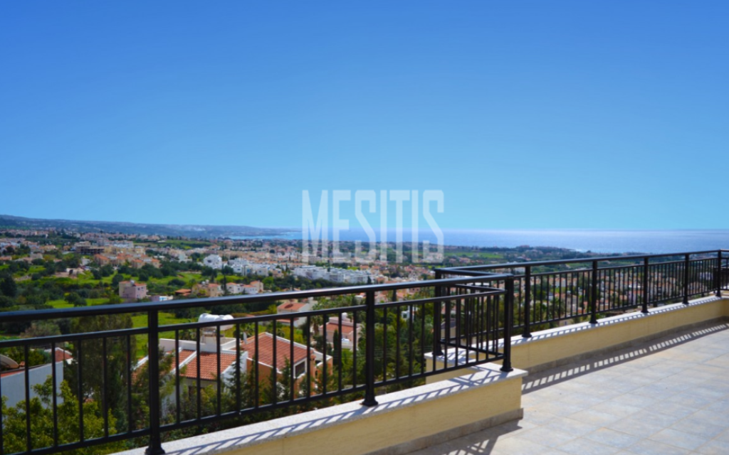 Seaview 4 Bedroom Villa For Sale in Pegeia, Pafos_24218