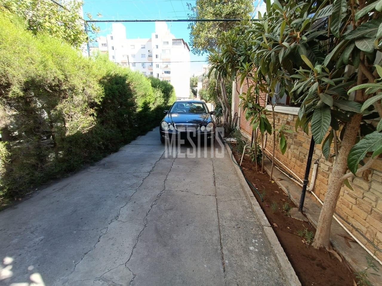 5 Bedroom House For Sale in Agioi Omologites, Nicosia_11583