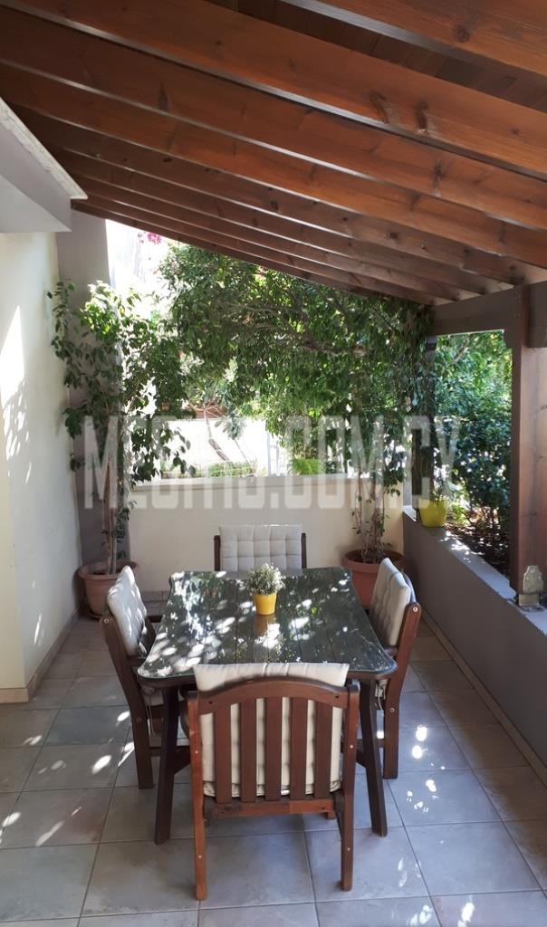 2 Bedroom House For Rent In Pallouriotissa In Nicosia_3877