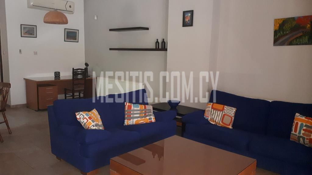 2 Bedroom House For Rent In Pallouriotissa In Nicosia_3877