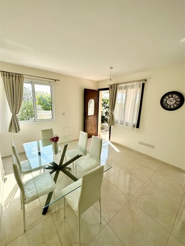 Seaview And Mountain View 2 & 3 Bedroom Villas For Sale In Pegeia, Pafos
