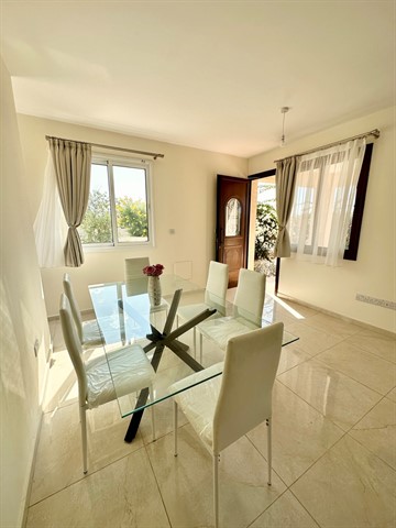 Seaview And Mountain View 2 & 3 Bedroom Villas For Sale In Pegeia, Pafos