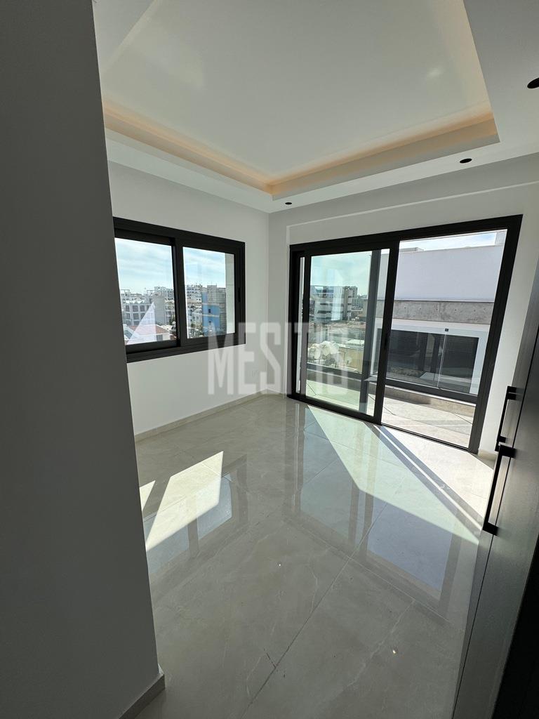 Stunning Luxury Penthouse Apartments Move-In Ready image
